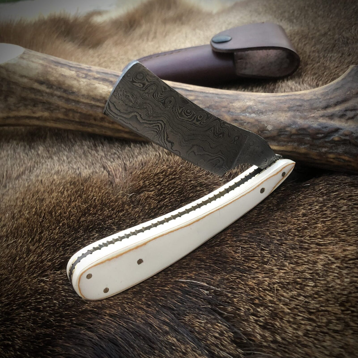 Crafted Razor Damascus Blade Customhand Forged Shave Razor With Cover – My Store