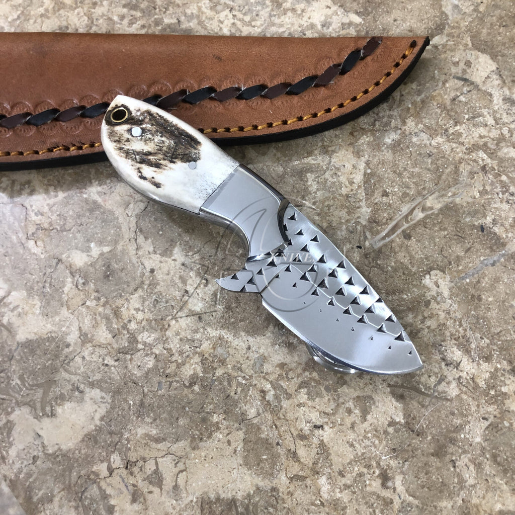 EDC Knife Skinning