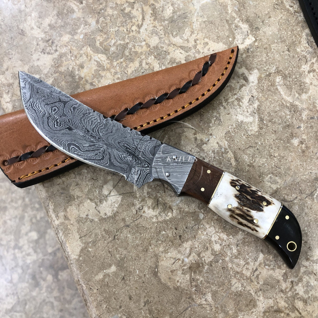 skinning hunting knife
