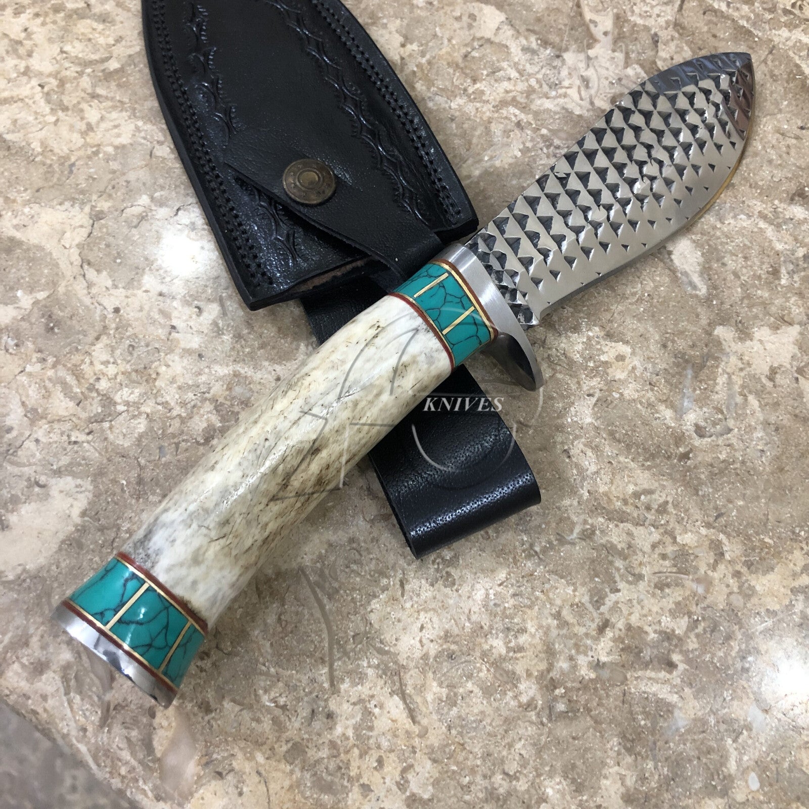 rugged hunting knife