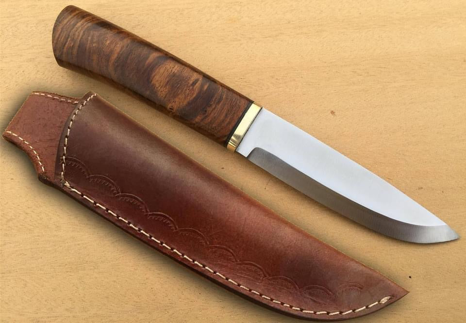 1095 Steel Hunting EDC Knife Handcrafted Walnut Wood Handle Fixed Blade
