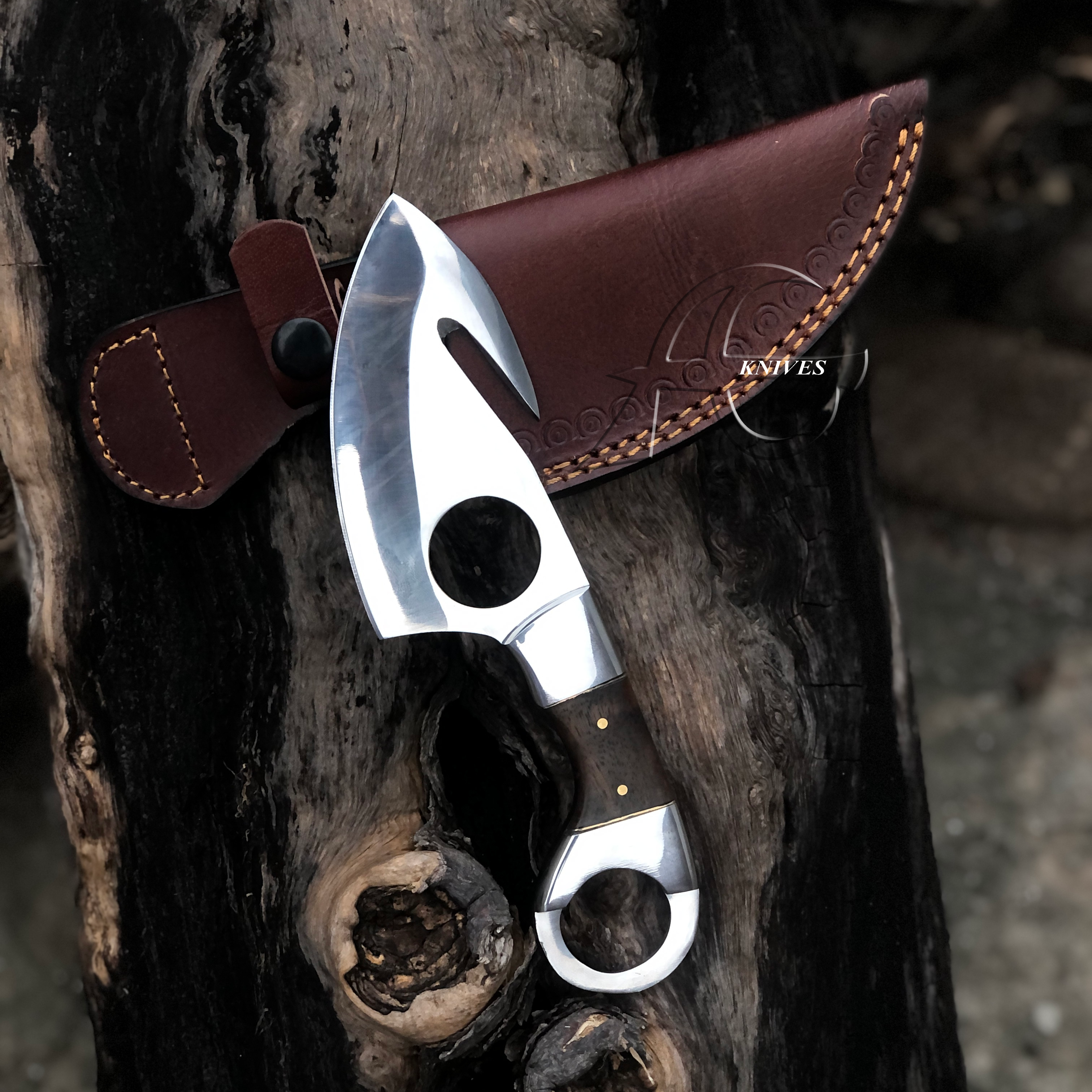 Hand Forged Gut Hook Skinning Knife 8" Wood Handle - Leather Sheath