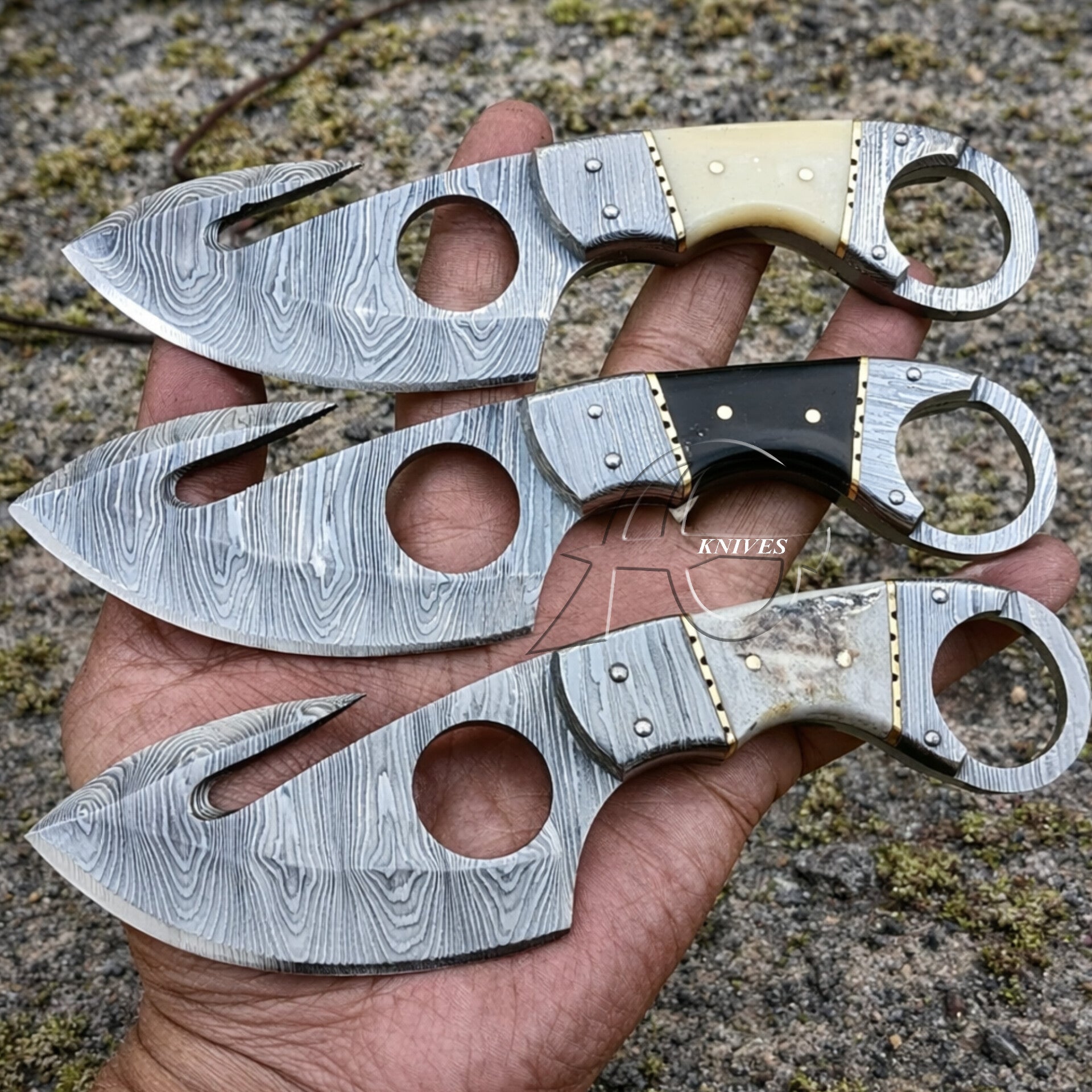 3 Pcs Gut Hook Skinning Knife Set Handmade Damascus Blade with Bone, Black Horn & Antler Handles - 7" Each with Sheaths