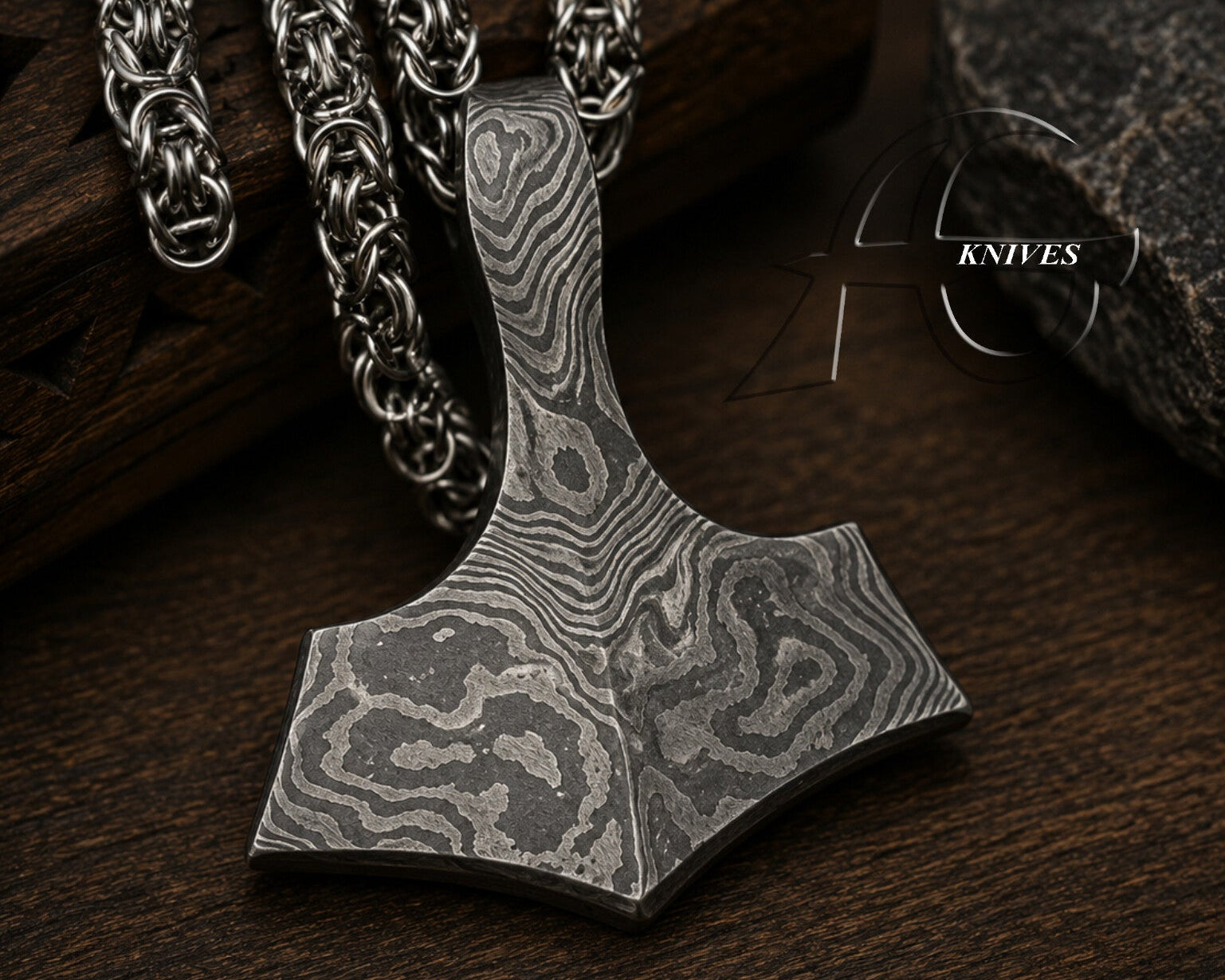 handcrafted thor's hammer pengant damascus pattern with chain  