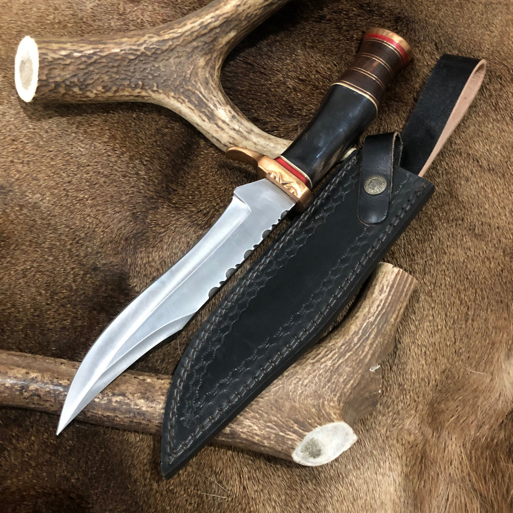 D2 Tool Steel Hunting Bowie Knife Handmade Wood & Horn Handle Full Tang Fixed Blade