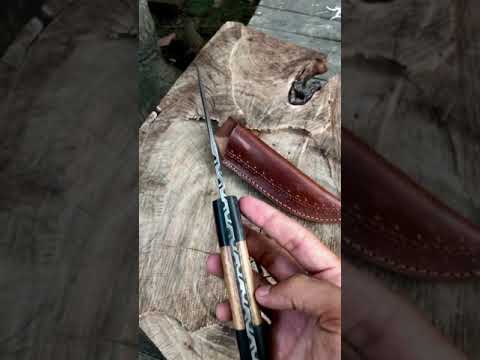 Custom Fixed Blade Hand Forged Damacsus Hunting Skinning Knife With Cover