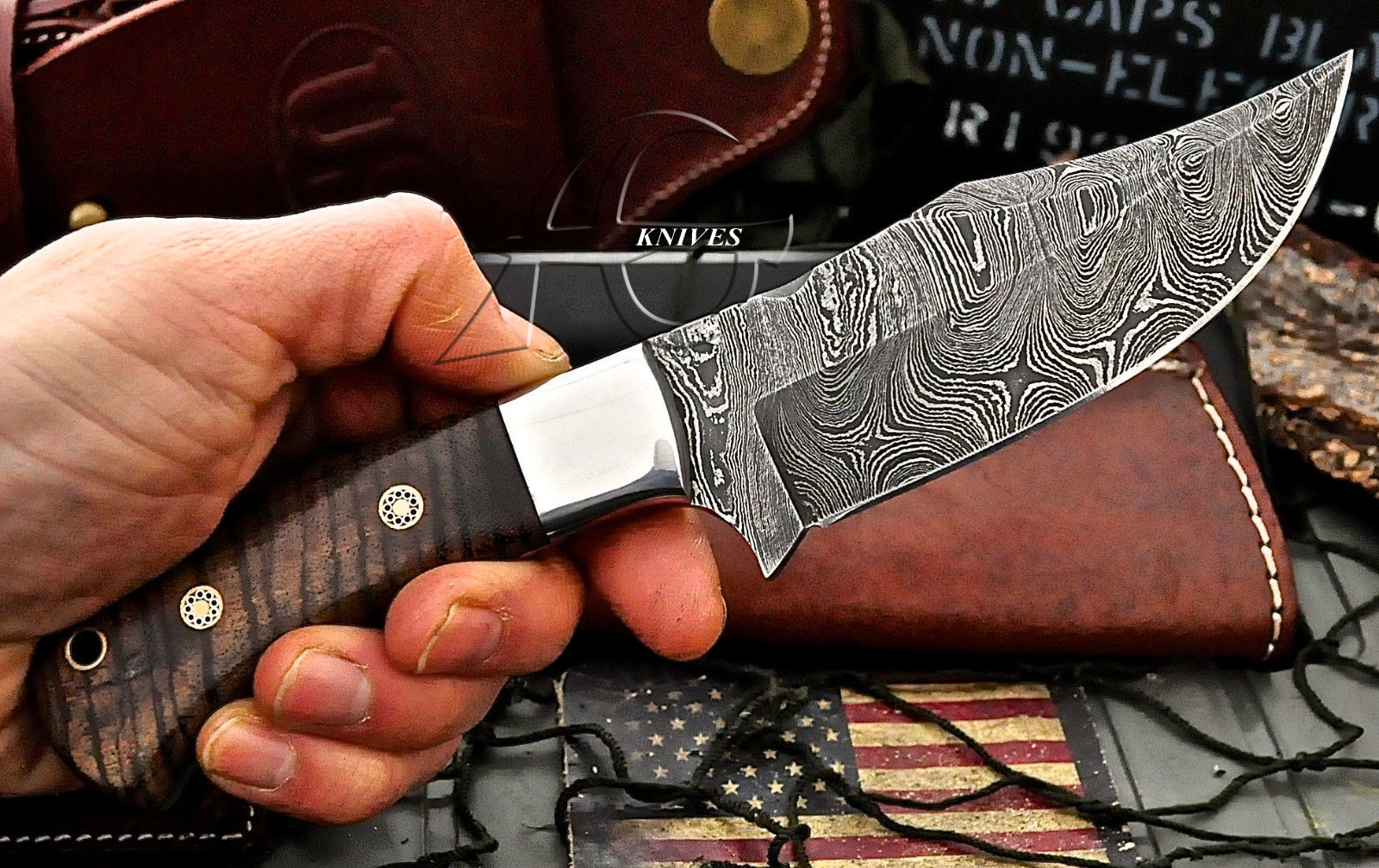 8" Hand Forged Damascus Steel Skinner Knife with Wood Handle & Handcrafted Sheath