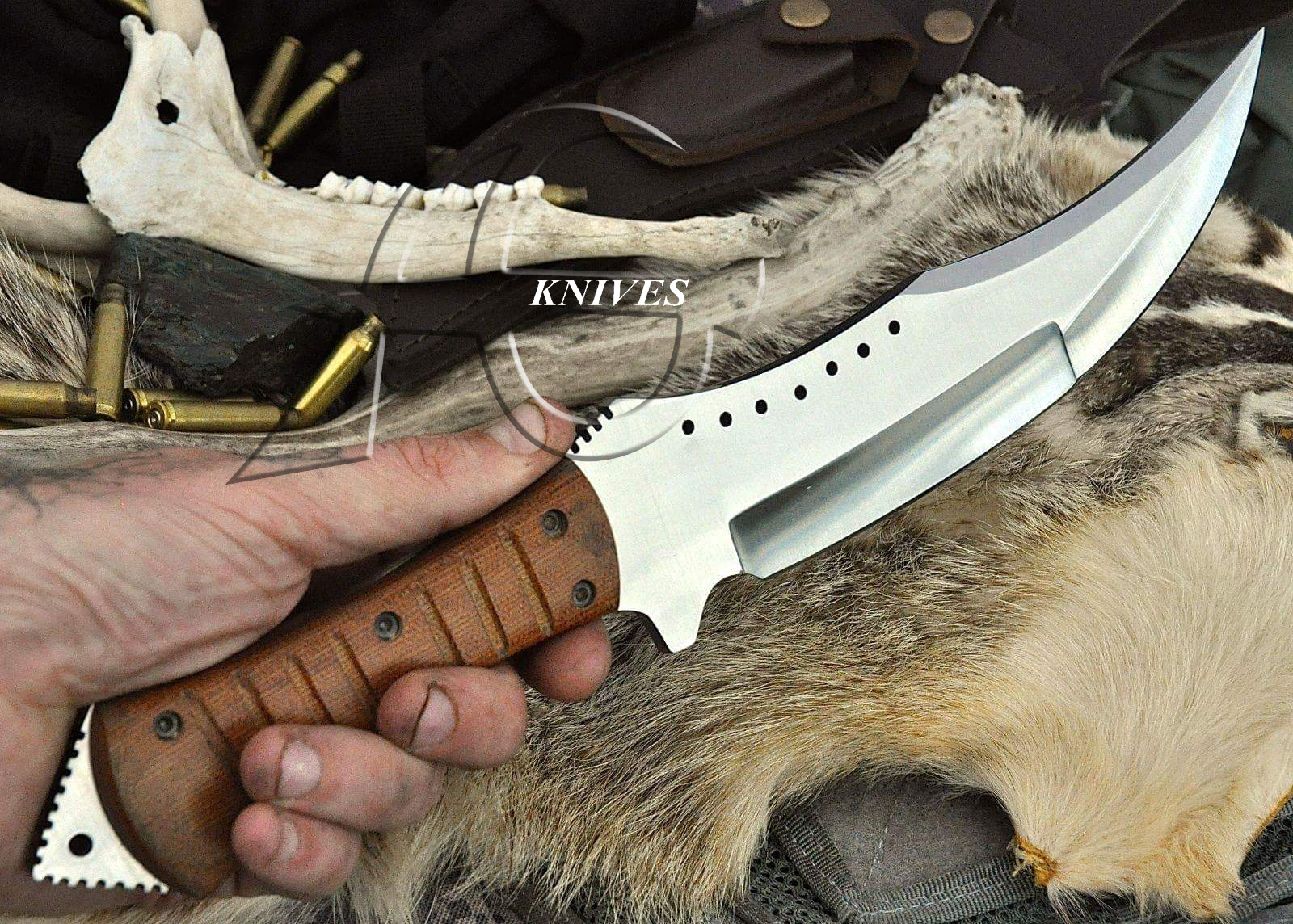hand made steel hunting bowie 